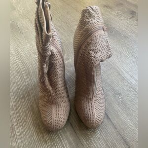 Forever 21 Tan Studded Heeled Boots